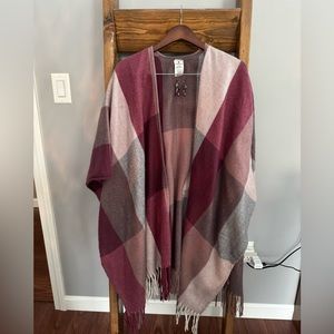 WOOLRICH Burgundy Gray Fringe Plaid Shawl with Earrings to Match